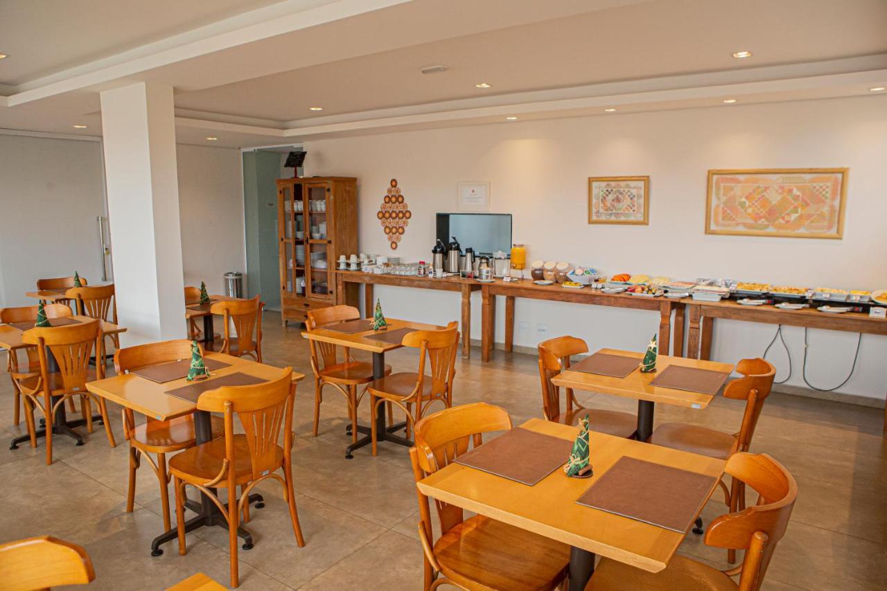 Prado Hotel アンパロ エクステリア 写真